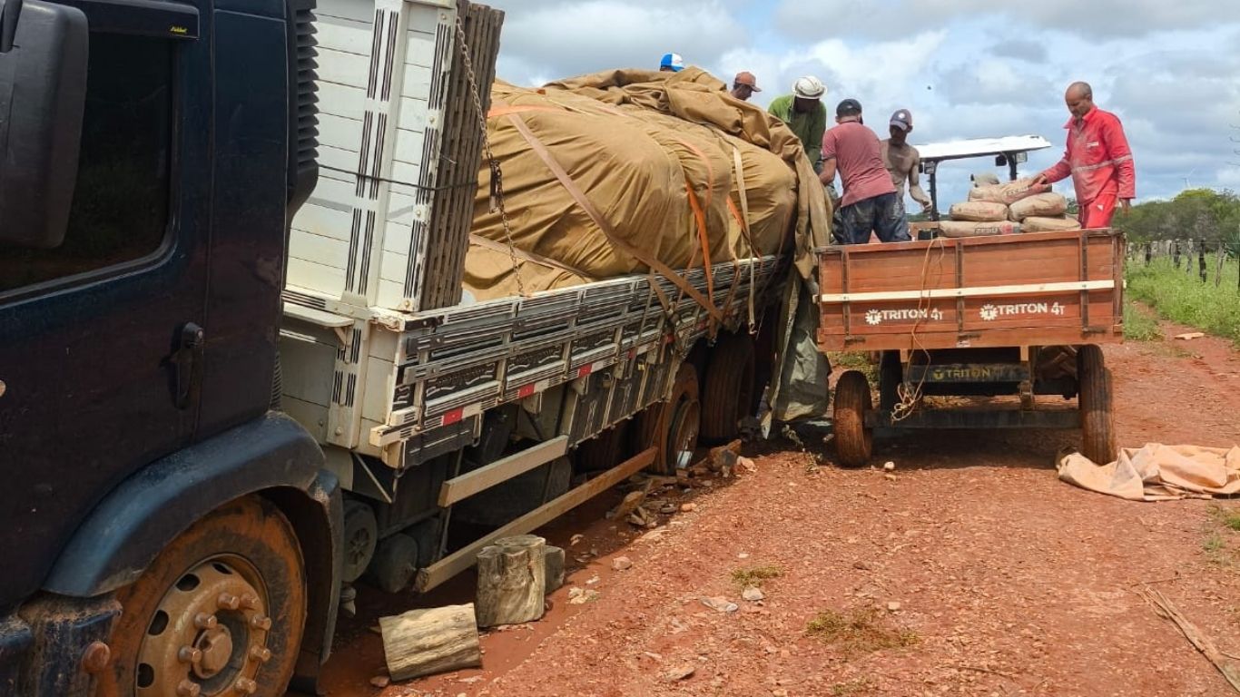 Descaso! Internauta denuncia abandono na Gruta dos Brejões