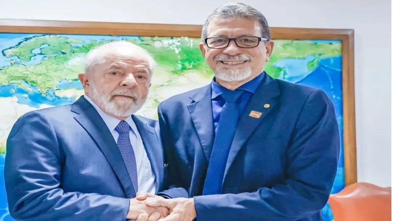 “Fim da escala 6×1 é uma vitória histórica do povo trabalhador e do presidente Lula”, afirma deputado Afonso Florence