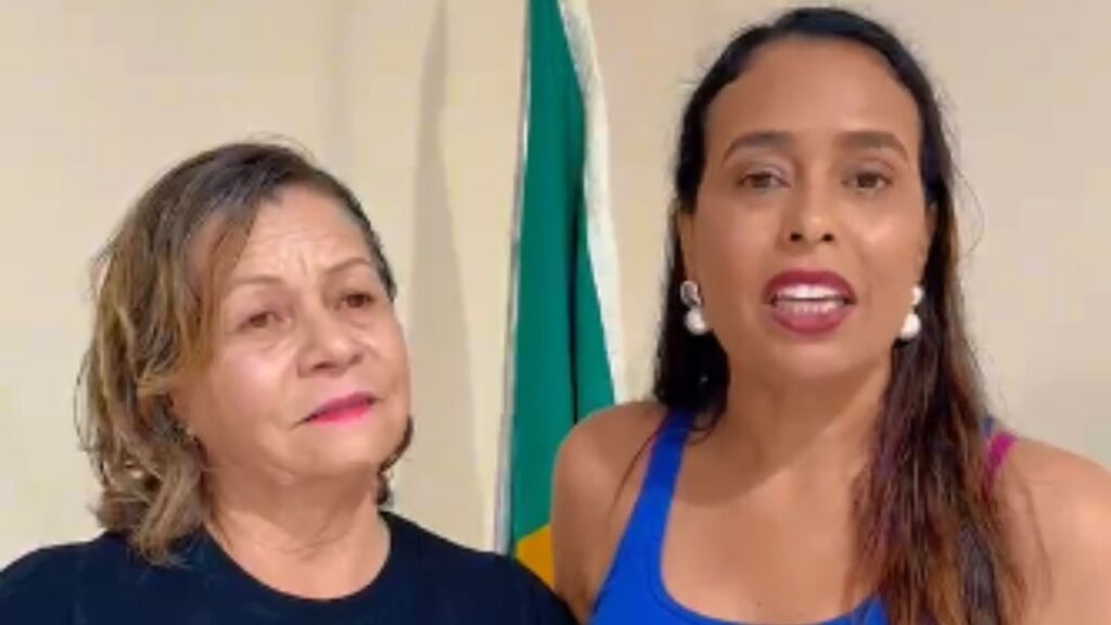 Prefeita Daiane oficializa nova Secretária de Cultura, Auristela Carneiro.